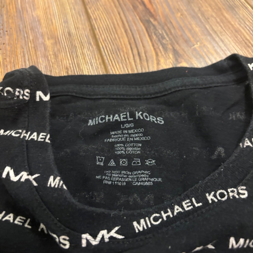 Michael Kors Mens All Over Logo Print T-Shirt Black White Cotton Large L MK Teen - Picture 2 of 4